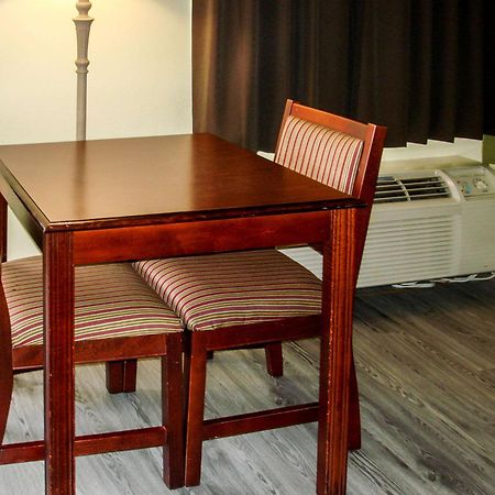 Econo Lodge Texarkana I-30 Εξωτερικό φωτογραφία
