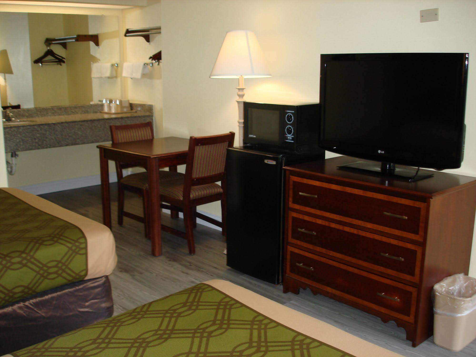 Econo Lodge Texarkana I-30 Εξωτερικό φωτογραφία